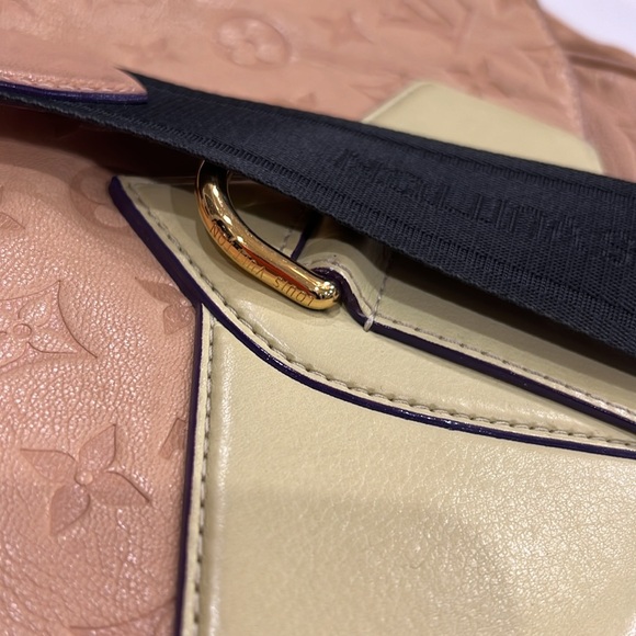 Louis Vuitton M40370 Collection Monogram Underground Messenger Bag Empreinte - Picture 14 of 16